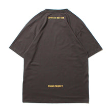 画像をギャラリービューアに読み込む, YAMBARU KUINA SILHOUETTE Tee | 102606007