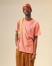 画像をギャラリービューアに読み込む, PARKS PROJECT Arches Puff Print Pocket Tee | AS001002