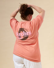 画像をギャラリービューアに読み込む, PARKS PROJECT Arches Puff Print Pocket Tee | AS001002