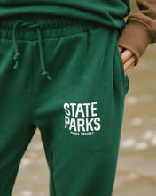Load image into Gallery viewer, PARKS PROJECT Oregon State Parks Centennial Jogger｜OR014001
